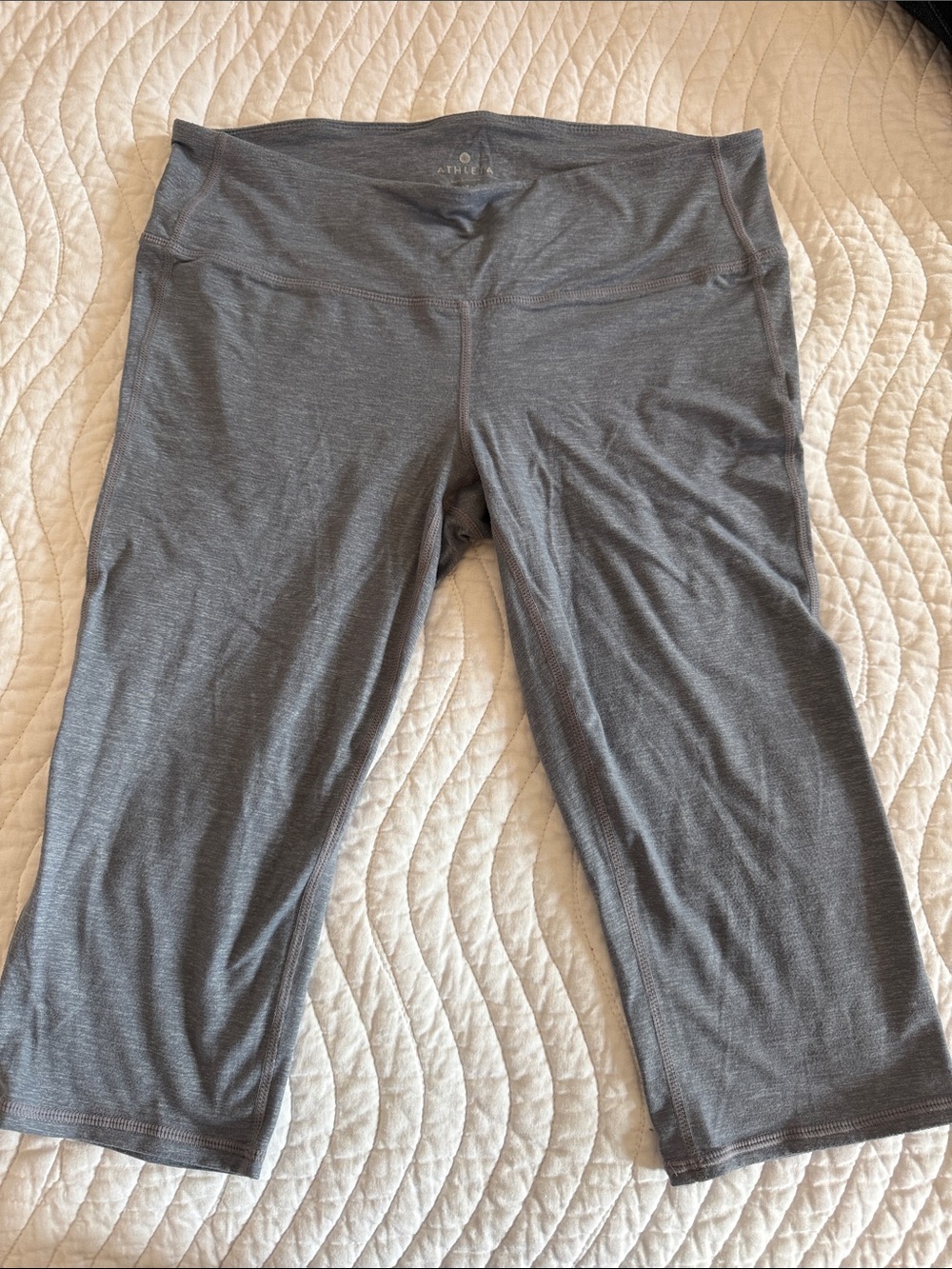 Athleta Gray Cropped Leggings